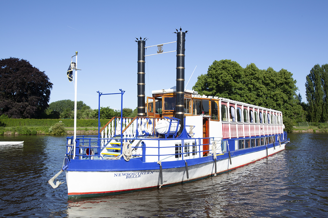 river boat trips kingston upon thames